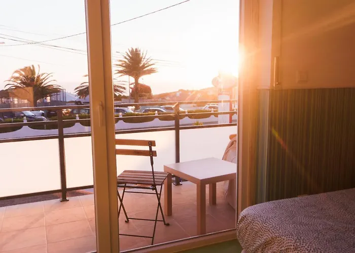 旅馆 Hospedium Republica Surf House - Coxos Beach, Ericeira *