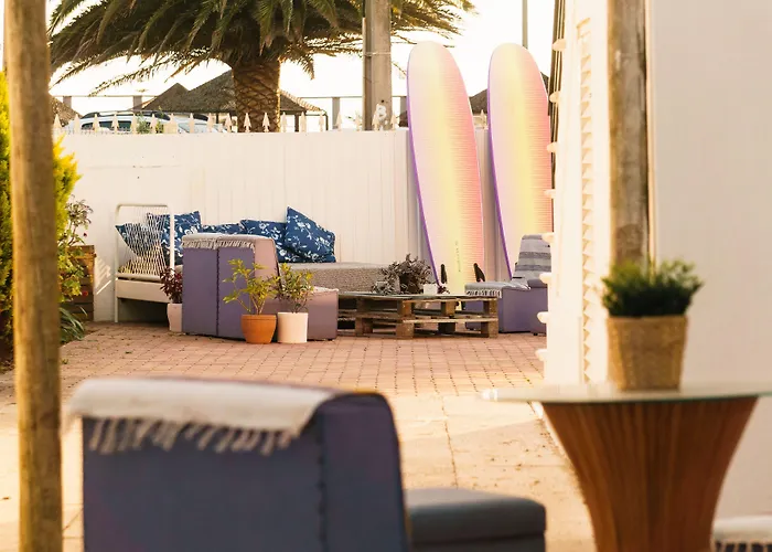 Hospedium Republica Surf House - Coxos Beach, Ericeira