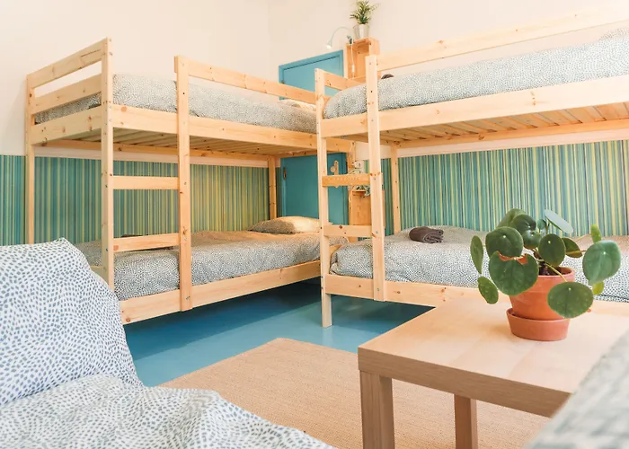 Republica Surf House - Coxos Beach, Ericeira