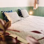 Hostel Hospedium Republica Surf House - Coxos Beach, Ericeira