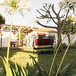 Hospedium Republica Surf House - Coxos Beach, Ericeira Ericeira