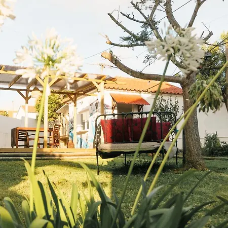 Hospedium Republica Surf House Hostel Ericeira