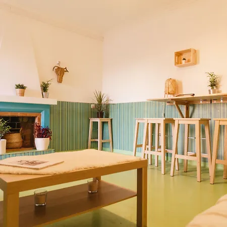 Hospedium Republica Surf House - Coxos Beach, Ericeira