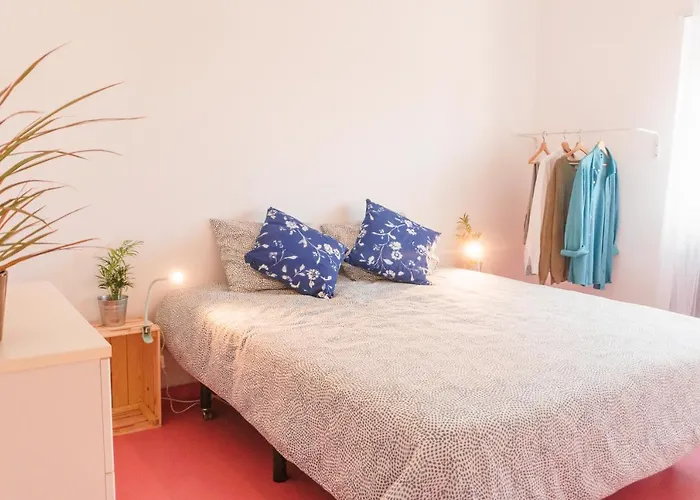 Hospedium Republica Surf House - Coxos Beach, Ericeira