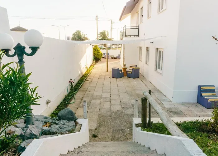 Hospedium Republica Surf House - Coxos Beach, Ericeira