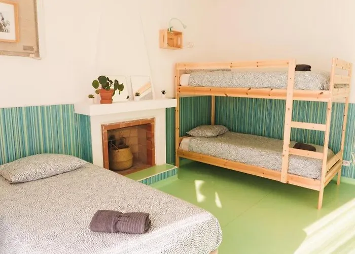 Hospedium Republica Surf House - Coxos Beach, Ericeira 旅馆