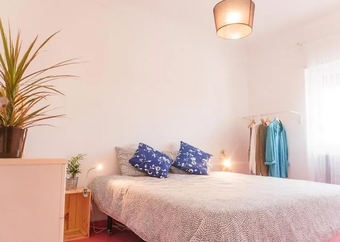 Hospedium Republica Surf House * אריסרייה